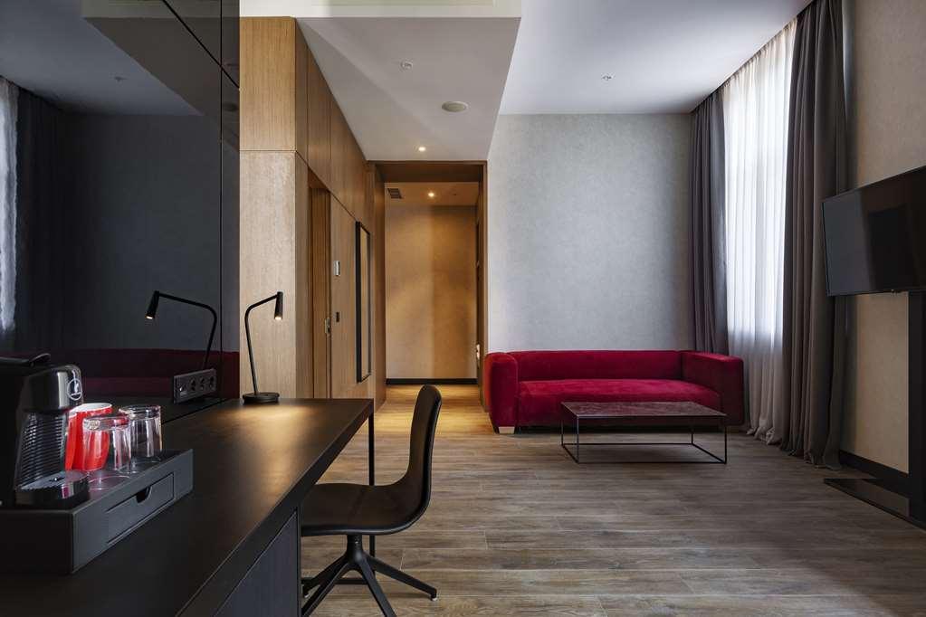 Radisson Red Tbilisi Hotel Cameră foto