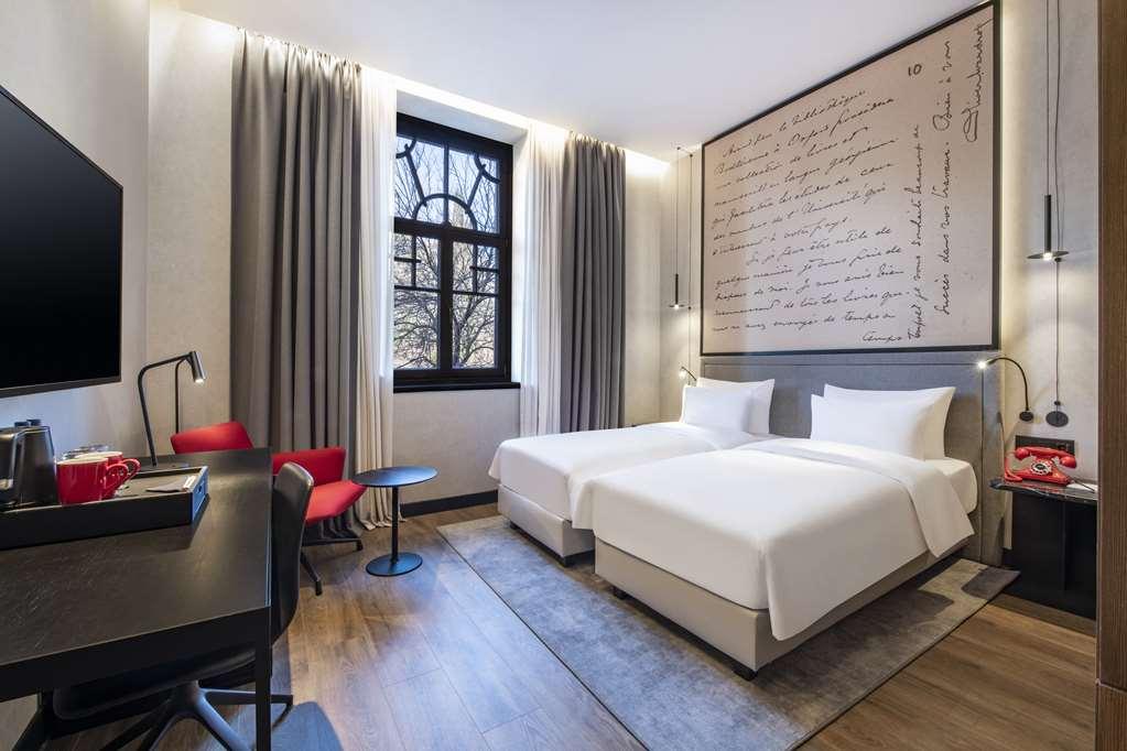 Radisson Red Tbilisi Hotel Cameră foto